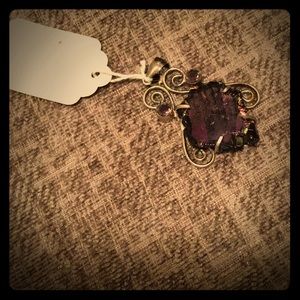 Beautiful Vintage Cabechon Pendant